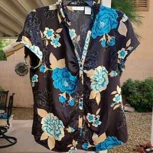 Worthington Black and Blue Floral Ruffled Neckline size 16 Blouse